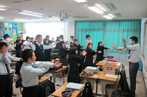 堺高校　英語　バブ先生