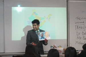 堺高校　英語　バブ先生