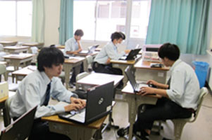 堺高校　コミュニケーション英語Ⅲ