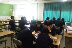 堺高校　英語　ジグソー法