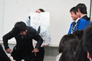 堺高校　英語　What A Wonderful Robot