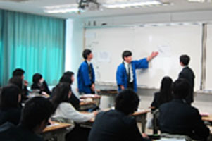 堺高校　英語　What A Wonderful Robot