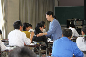 堺高校　マネジメント創造科3年生　人権研修