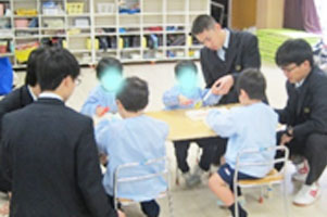 堺高校　2年家庭基礎　保育実習