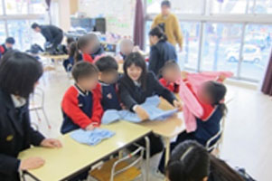 堺高校　2年家庭基礎　保育実習