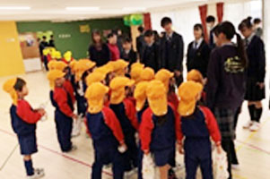 堺高校　2年家庭基礎　保育実習