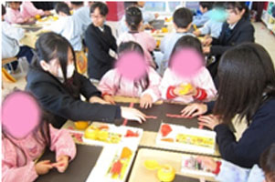 堺高校　2年家庭基礎　保育実習