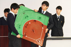 堺高校　機械材料創造科３年生　課題研究