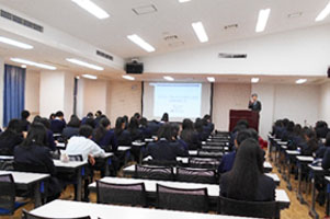 堺高校　マネジメント創造科3年生　ローン・クレジットのしくみ