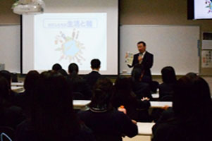 堺高校　マネジメント創造科　３年生