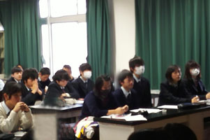 堺高校　サイエンス創造科　２年生　課題研究中間発表会