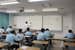 堺高校　サイエンス創造科2年生　夏の勉強会