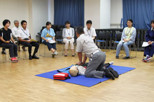 堺高校　心肺蘇生法研修