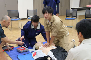 堺高校　心肺蘇生法研修