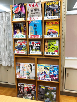 堺高校　図書館