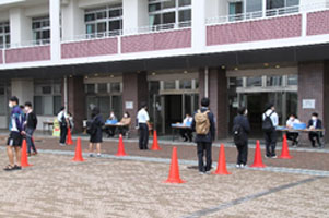 堺高校　臨時登校