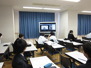 堺高校　オンライン企業訪問