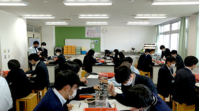 堺高校　理数化学