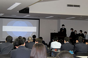 堺高校　サイエンス科学発表会