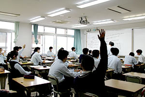 堺高校　ホームルーム