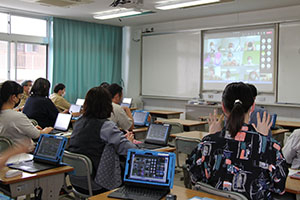 堺高校　タブレット研修会