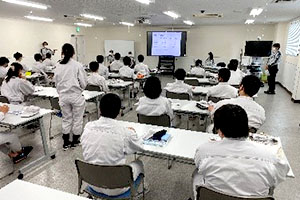 堺高校　機械材料創造科