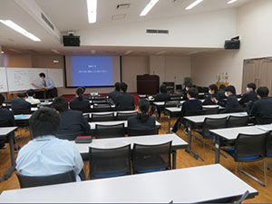 堺高校　サイエンス創造科