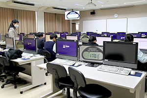 堺高校　マネジメント創造科