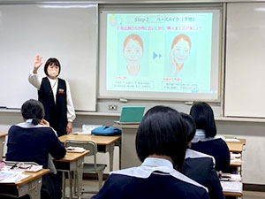 堺高校　同窓会後援