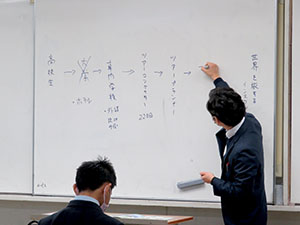 堺高校　職業別進路説明会