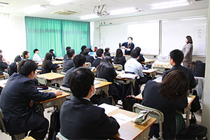 堺高校　サイエンス創造科