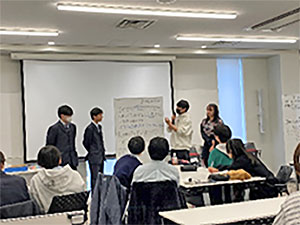 堺高校　マネジメント創造科