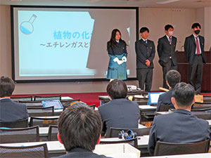 堺高校　サイエンス発表会