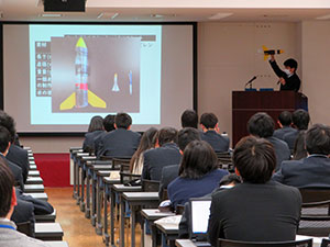 堺高校　サイエンス発表会