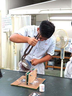 堺高校　機械材料創造科３年生　課題研究