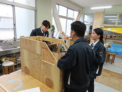 堺高校　建築インテリア創造科