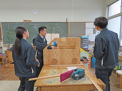 堺高校　建築インテリア創造科