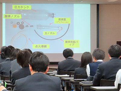 堺高校　サイエンス創造科