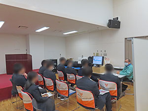 堺高校　キャリアからの通信