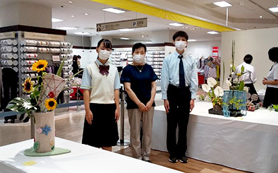 堺高校　茶華道部