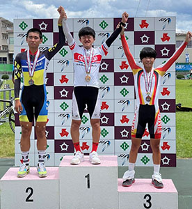 堺高校　自転車競技部