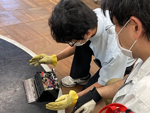 堺高校　メカトロニクス部