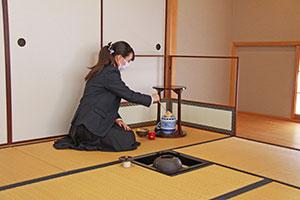 堺高校　茶華道部