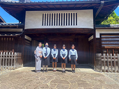 堺高校　茶華道部