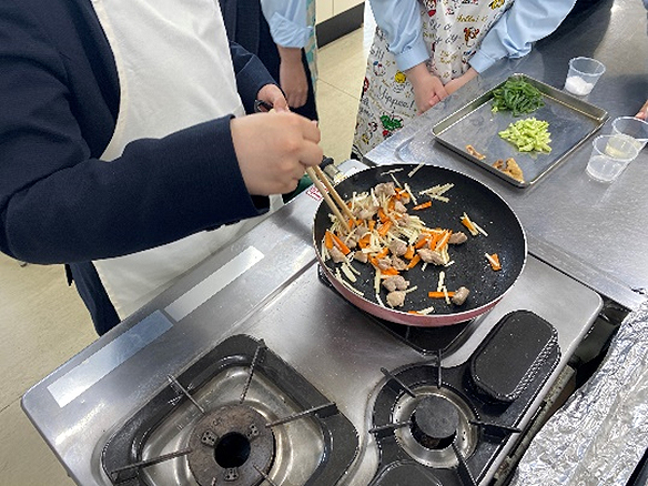 堺高校　商業研究部