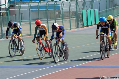堺高校　自転車競技部
