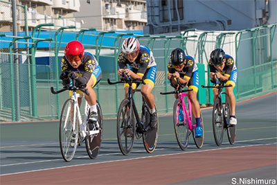 堺高校　自転車競技部