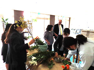 堺高校　茶華道部