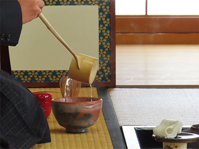 堺高校　茶華道部