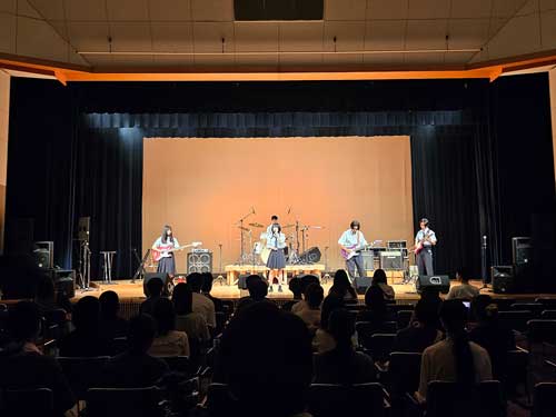 堺高校　軽音楽部